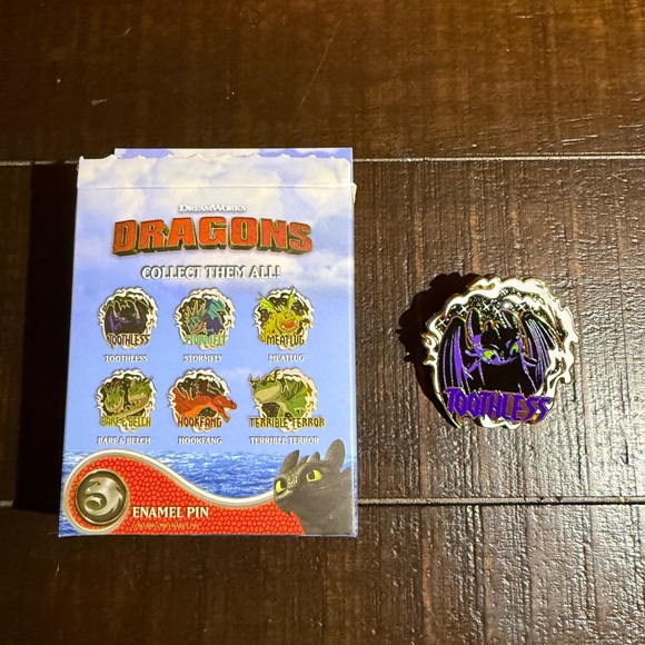 Boxlunch Other - How to Train a Dragon “Toothless” Pin